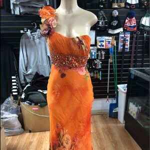 🎉Cassandra stone orange multi foral printed gown